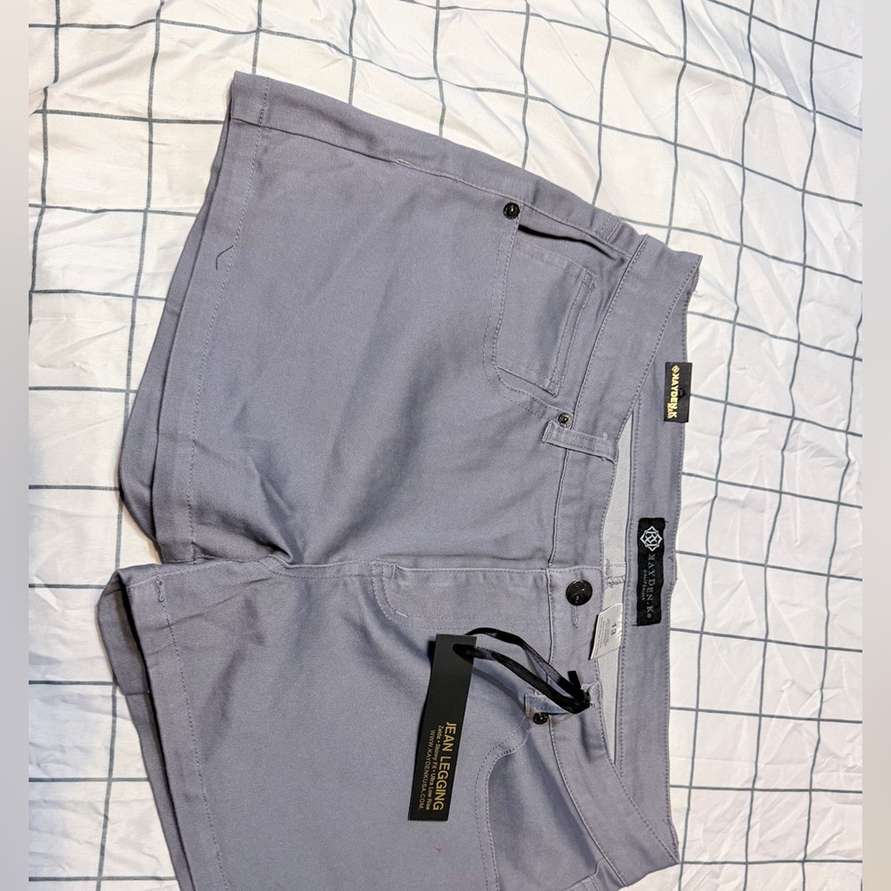 Jean Leggio Women's Stylish Purple Jean Shorts